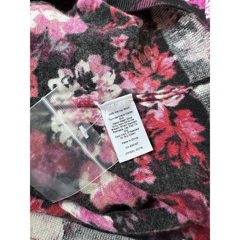 Talbots Merino Wool Charming Cardigan Black Pink Floral NWOT Sz LP Garden Party - Picture 8 of 8